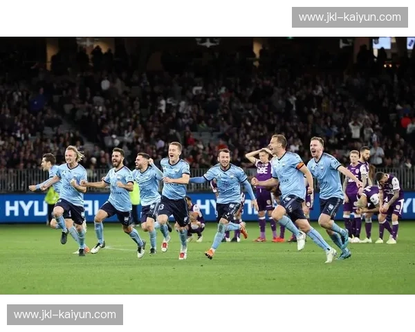 墨尔本胜利VS中央海岸：海港德比的烽火，绿茵场上的荣耀与梦想